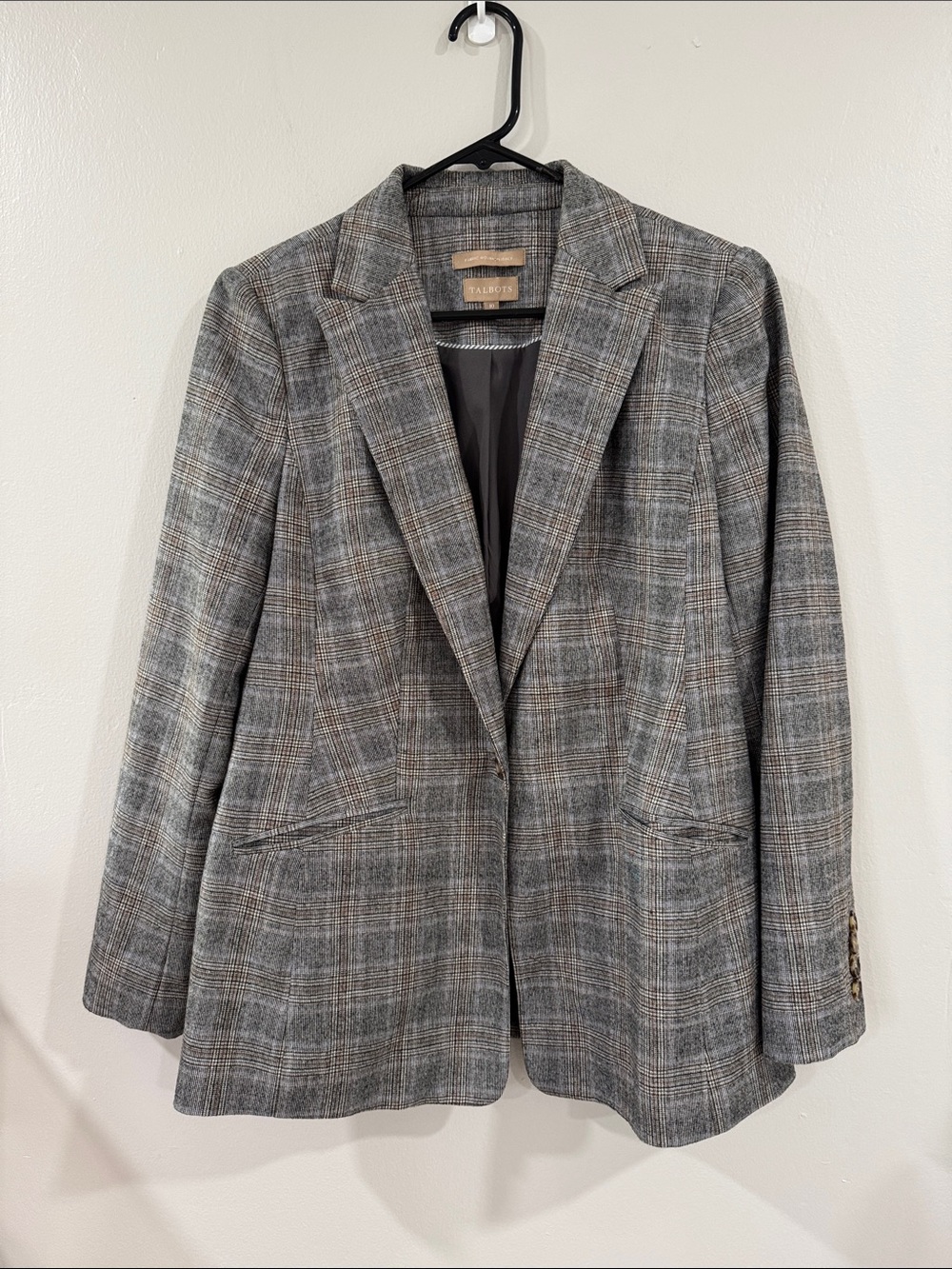 Talbots plaid Wool blend single button gray and brown classic blazer
